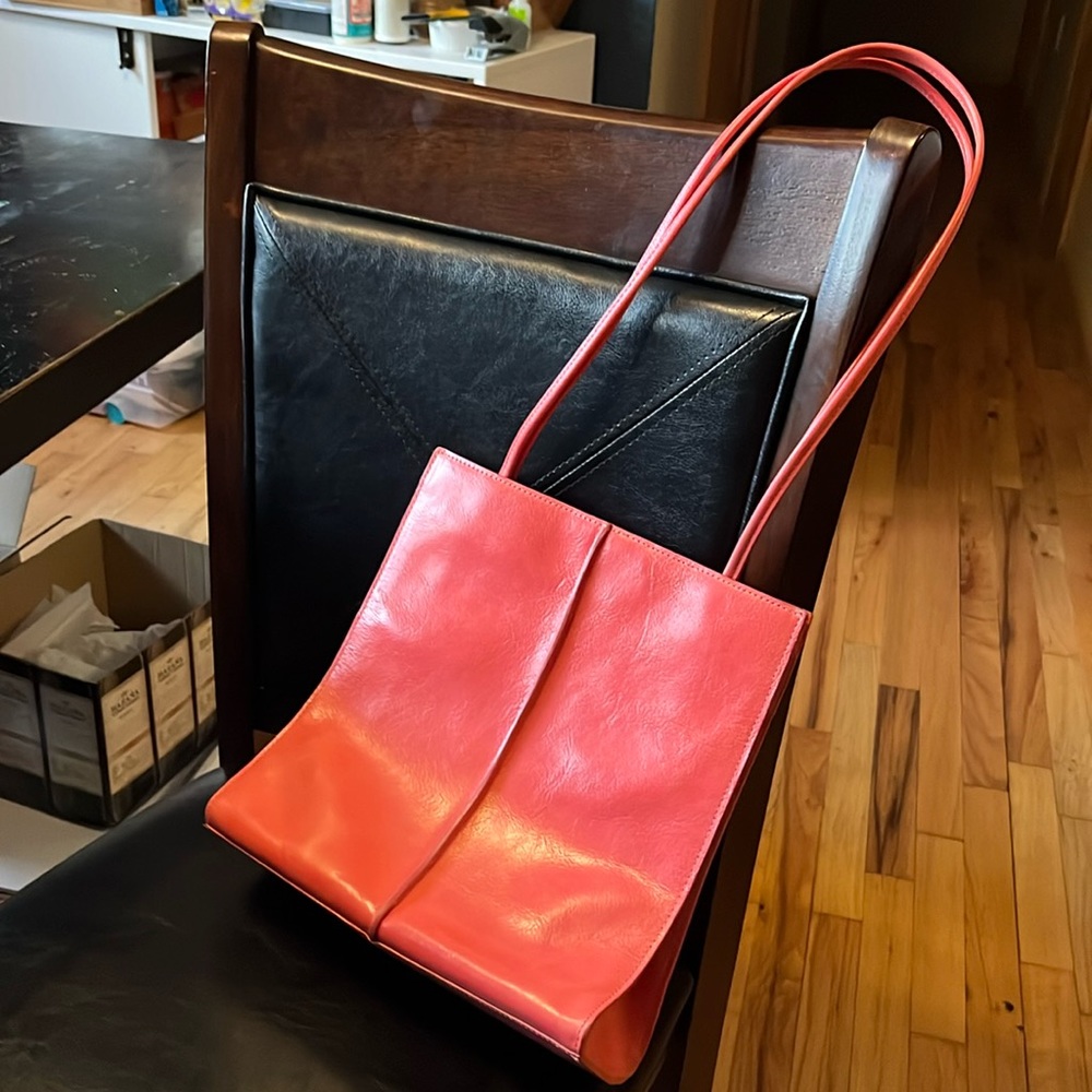 Wilson leather purse in excellent condition